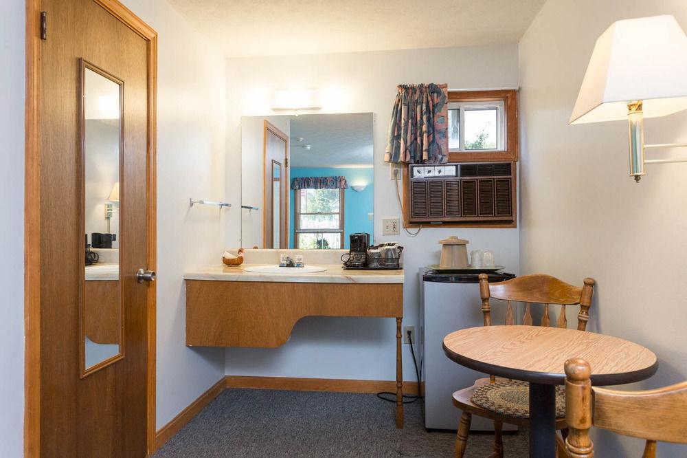 Seacoast Motel Wells Exterior photo