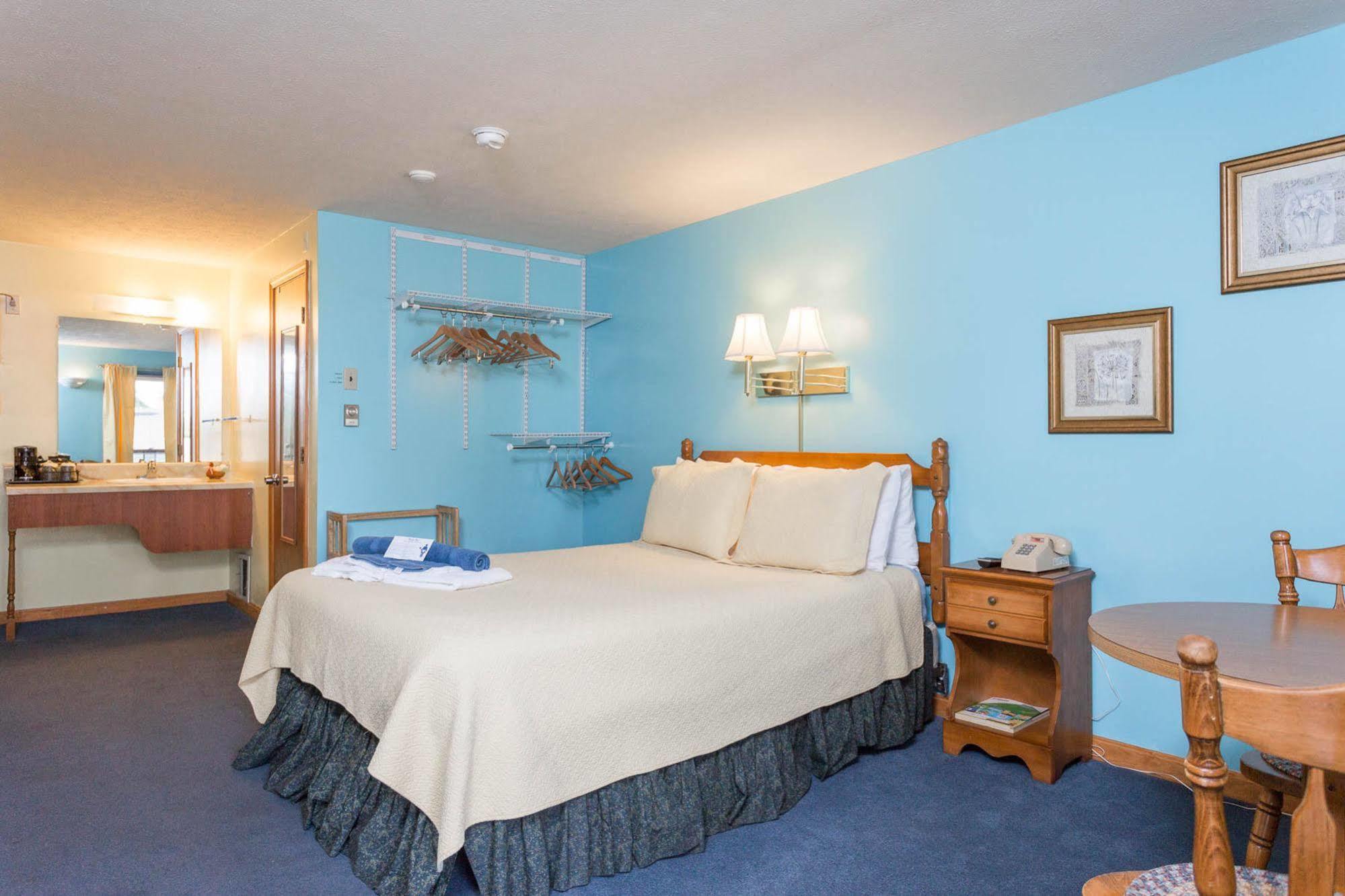 Seacoast Motel Wells Exterior photo